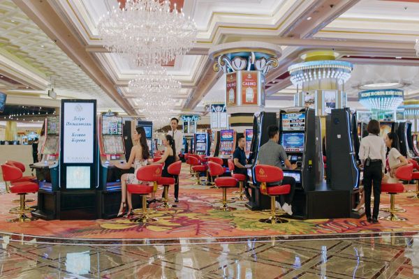 Tìm hiểu các loại máy trong casino và nguồn gốc hình thành 1 Các loại máy trong casino và nguồn gốc hình thành